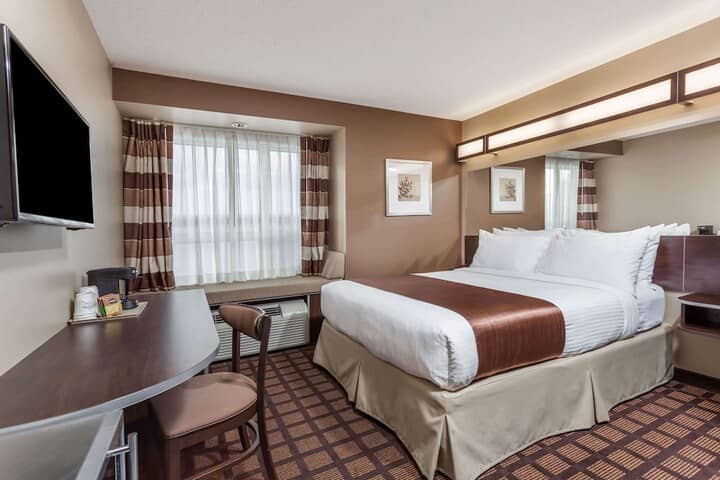 Room 21 of 84